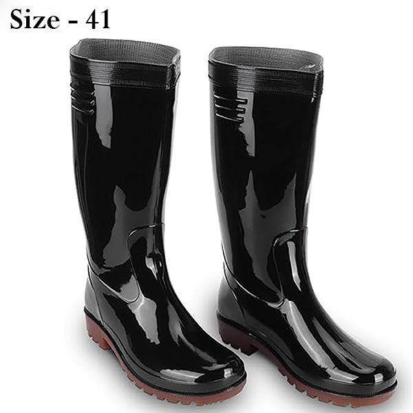 Waterproof boots for shops working outside