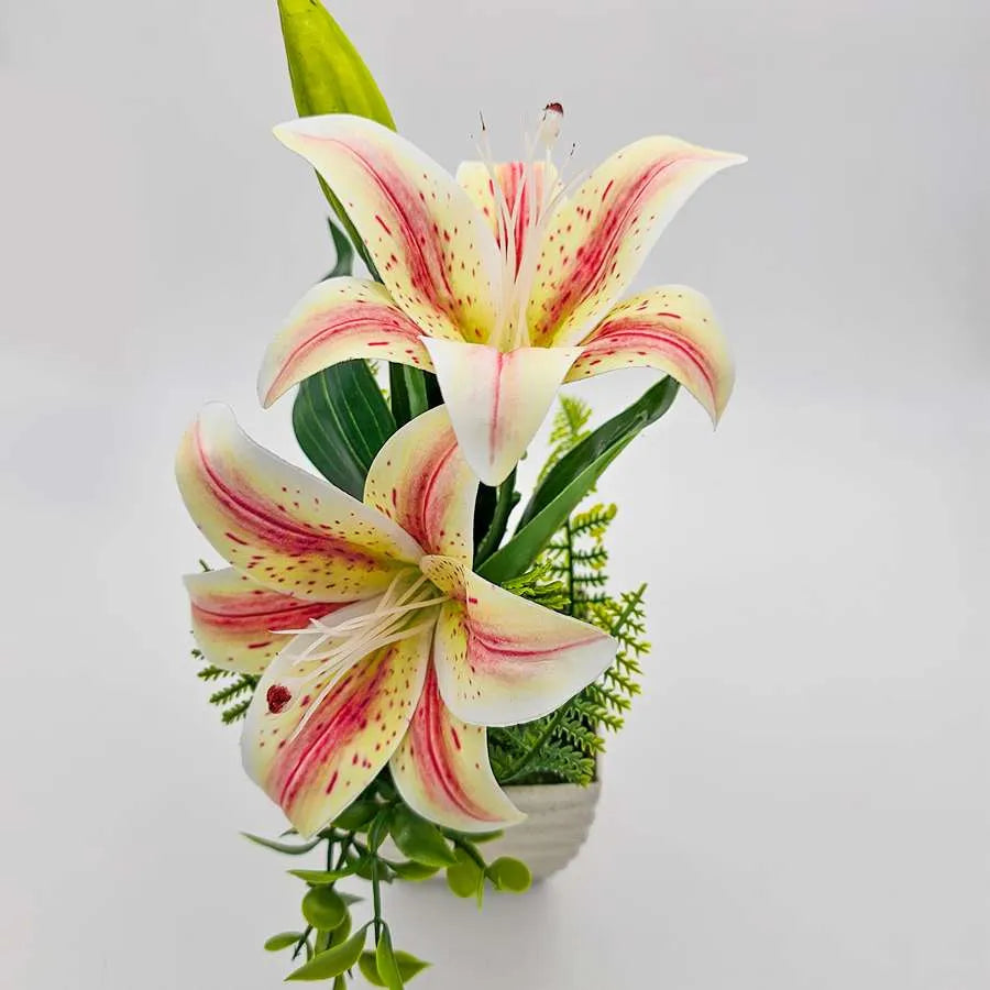 Artificial Lily Flowers