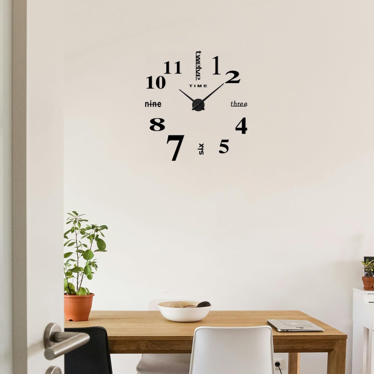 adjustable size dectrative clock