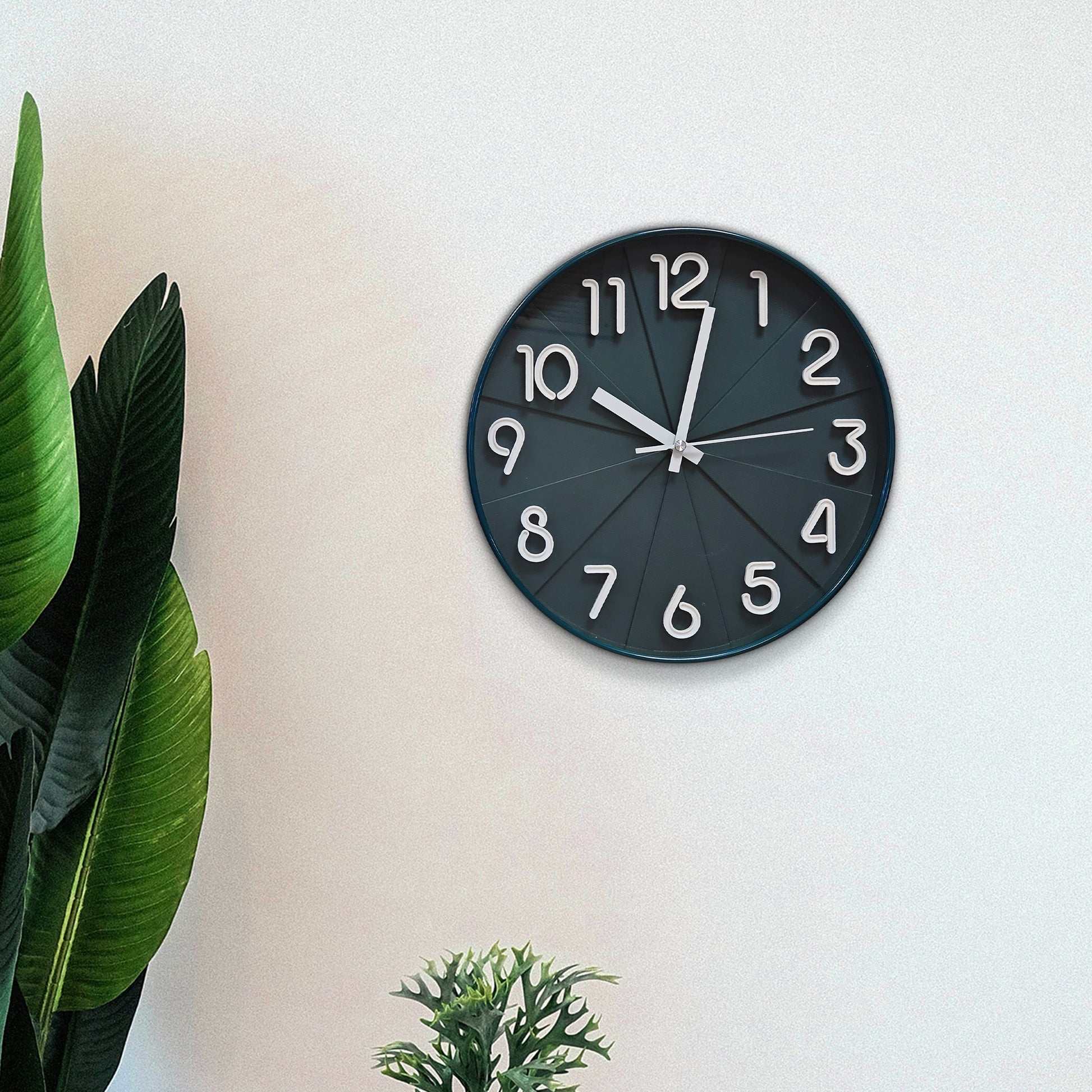 silent wall clock